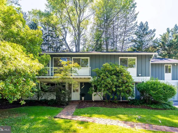 9812 Betteker Ln, Potomac, MD 20854