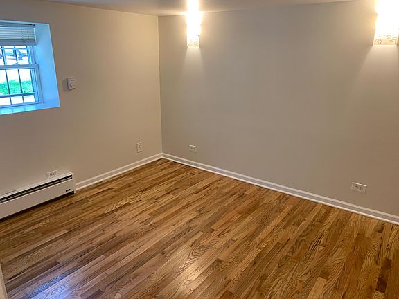 5th image of 4308 W Cornelia Ave #1
