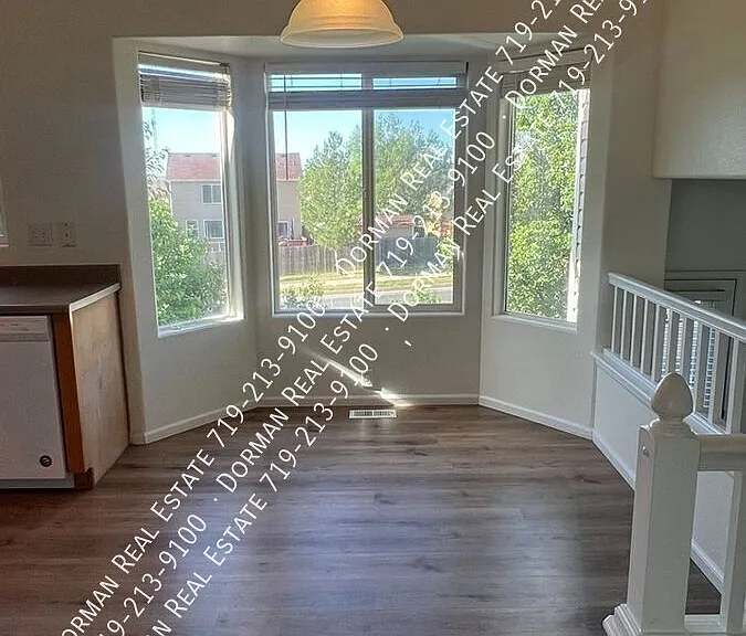 8774 Silver Glen Dr — Photo 22