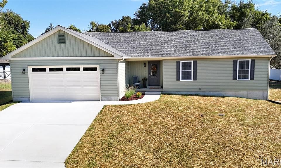 1st image of 9645 Meadow Trl