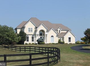 18 Windemeer Ln, Amissville, VA 20106