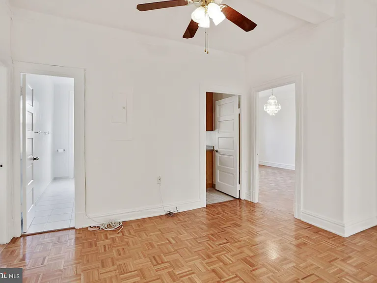 2854 Connecticut Ave NW #30 — Photo 8