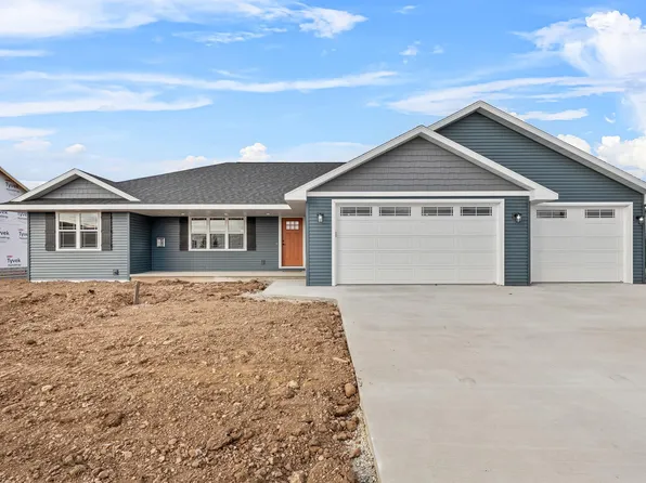 583 N Wall St, Denmark, WI 54208