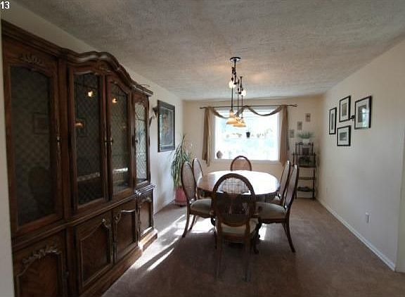 5th image of 3709 NE 36th Ave