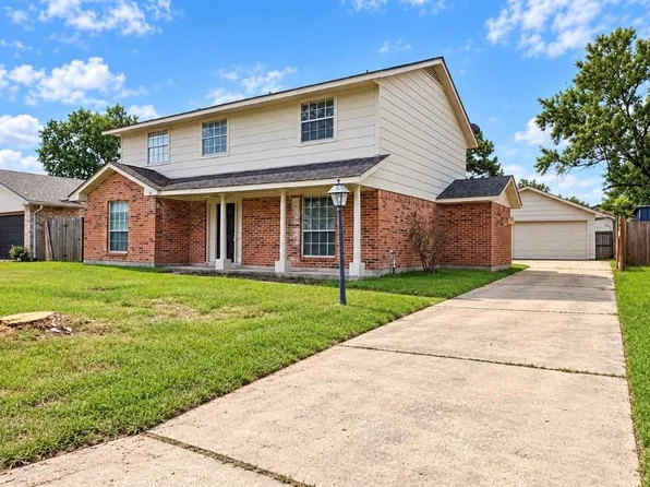 11630 Sageglen Dr, Houston, TX 77089