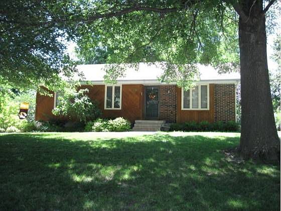 1st image of 316 Southbrook St