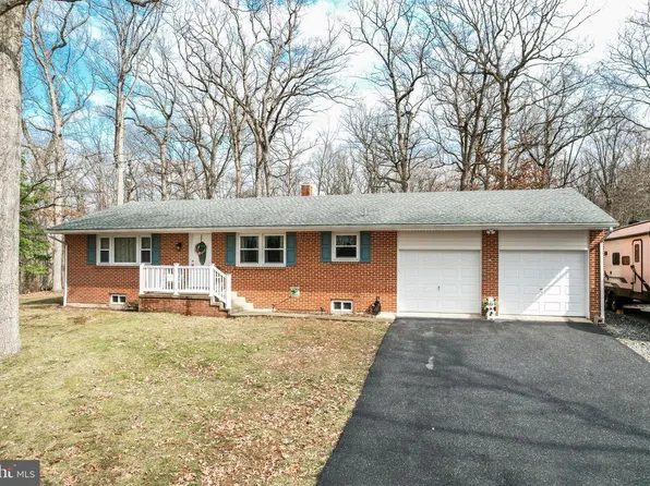 3820 Kump Station Rd, Taneytown, MD 21787