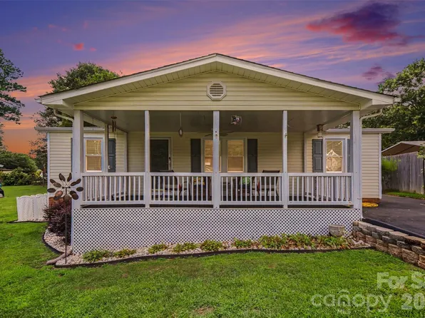 104 E Main St, Belmont, NC 28012