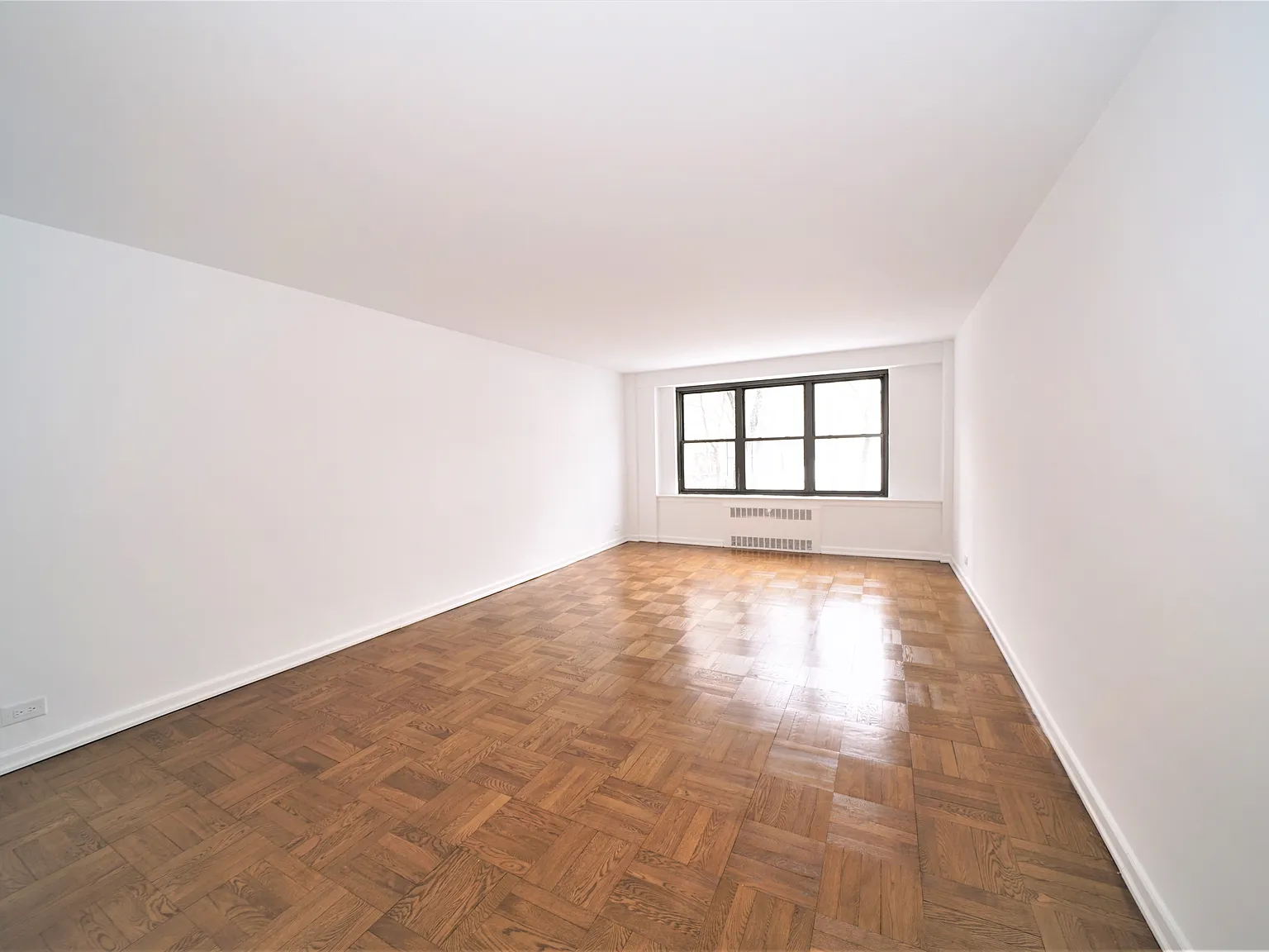 1700 York Ave — Photo 3