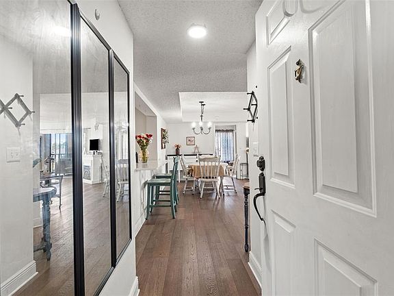 2nd image of 4515 Whitton Way APT 124