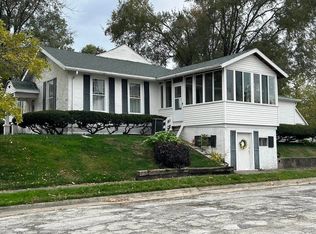 826 N 12th St, Keokuk, IA 52632