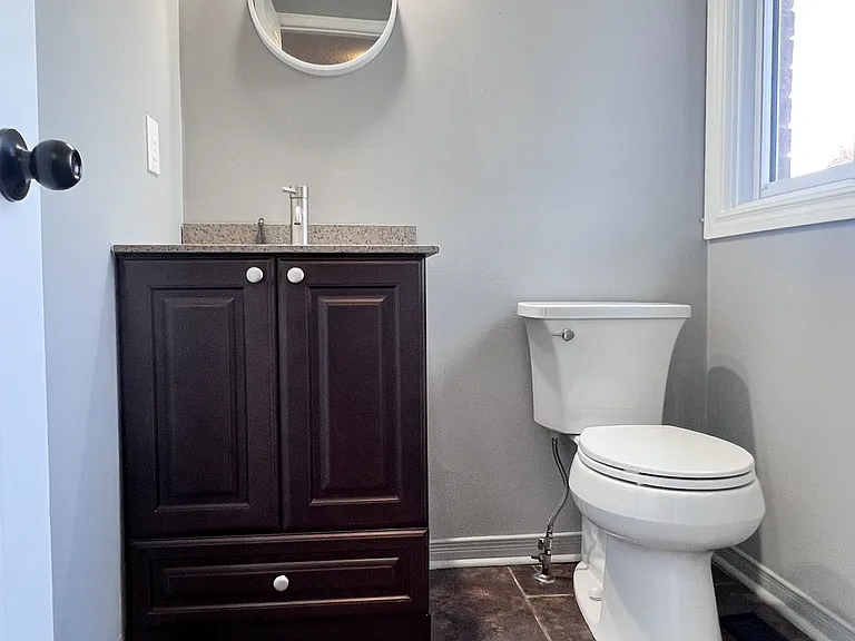 71 Trillium Cres — Photo 18