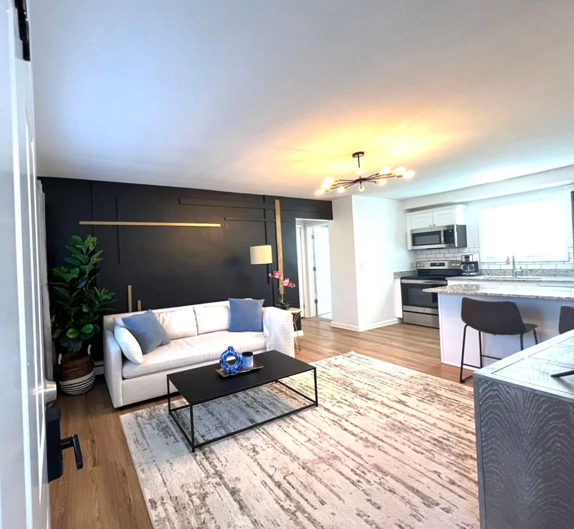 Harvard Lofts (Harvard 13 LLC) — Photo 1