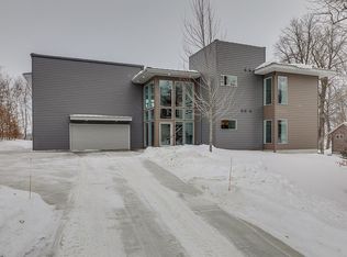 991 Lake Shore Dr, Sauk Centre, MN 56378