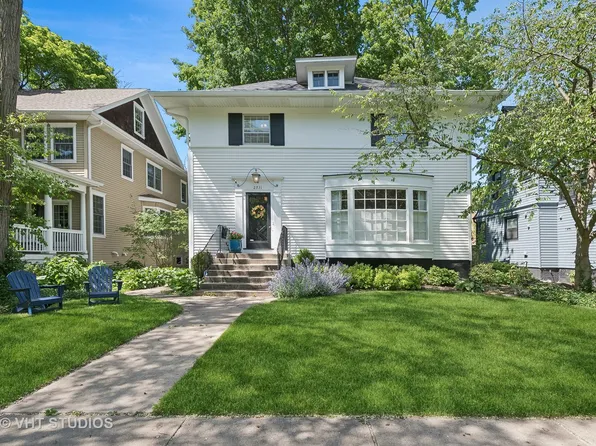 2731 Harrison St, Evanston, IL 60201