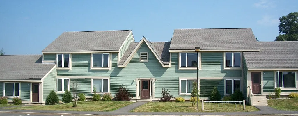 3 bed, $1,500 — Photo 2