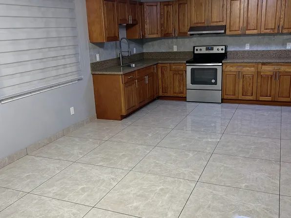 99-765 Halawa Dr #A, Aiea, HI 96701