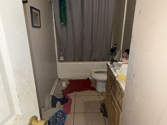 4th image of 3462 Lawton Rd