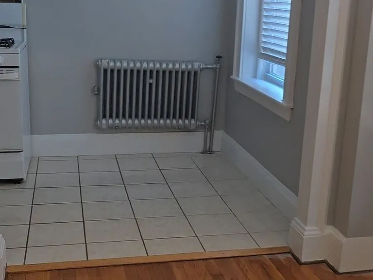 176 Lafayette St — Photo 10