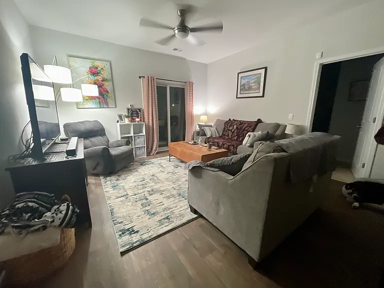 471 Cedarview Rd — Photo 2