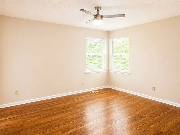 217 Briarpatch Ct — Photo 12