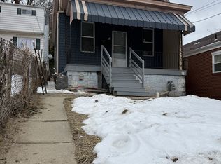 809 Lamont St, Mc Kees Rocks, PA 15136