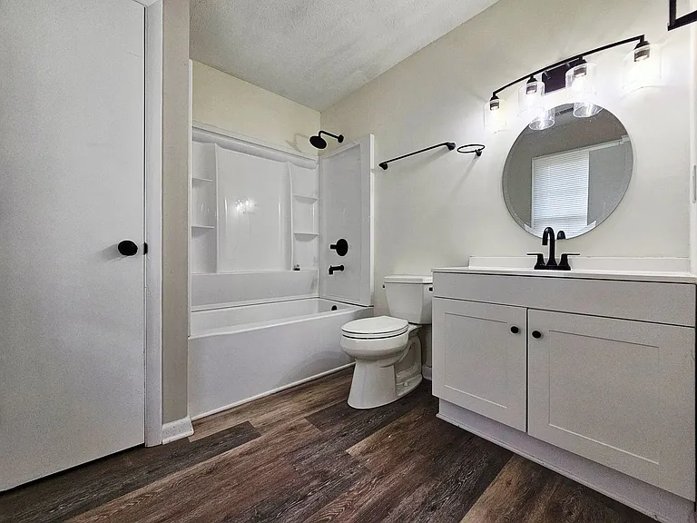 7490 Beverly Dr — Photo 17