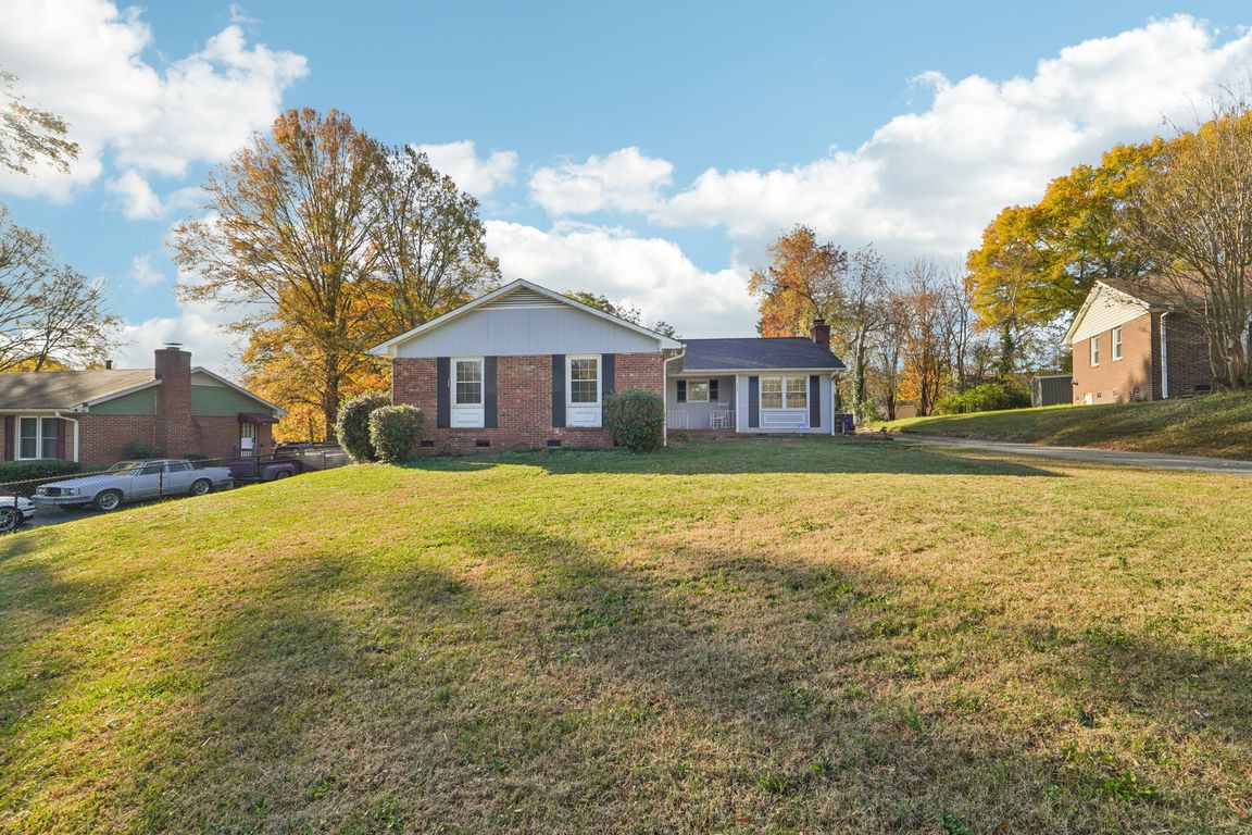 Lorelei Ct-S1311-001.jpg