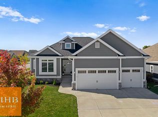 1019 Limerick Ln, Waunakee, WI 53597