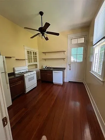 406 Hillary St — Photo 17