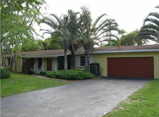 9850 SW 69th Ct, Pinecrest, FL 33156