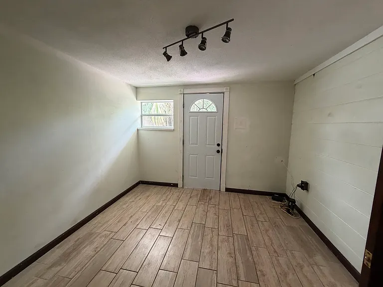 7349 Brighten Dr — Photo 13