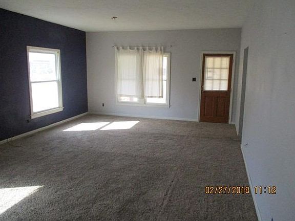 5th image of 1505 N Buckeye Ave