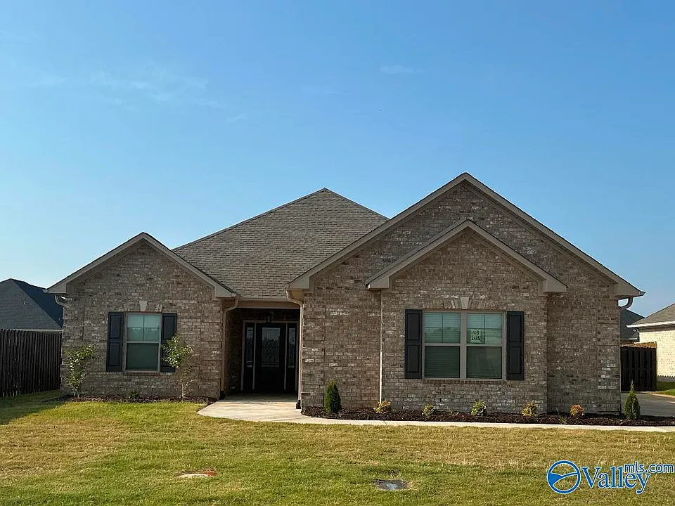 26351 Woodfield Dr