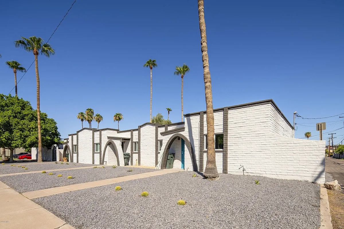 Building Photo - Agave Apartments