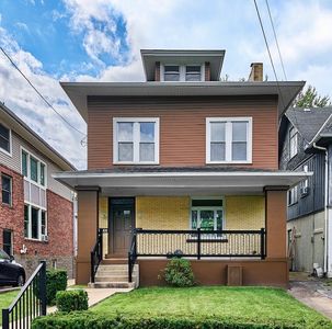5826 Hobart St, Pittsburgh, PA, 15217