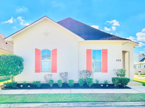 100 Pettigrove Dr, Youngsville, LA 70592