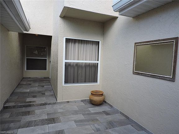 5th image of 346 Emerald Bay Cir #3