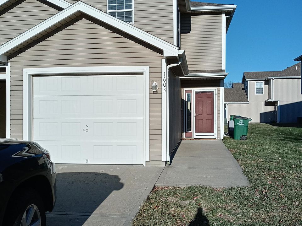 1st image of 1603 SW Highland Dr #21B