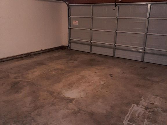 5th image of 3325 Sussex Ln