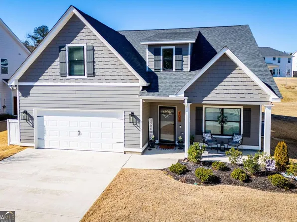 104 Kingston Cir, Carrollton, GA 30117