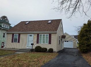 27 Rossmore Pl, Binghamton, NY 13904
