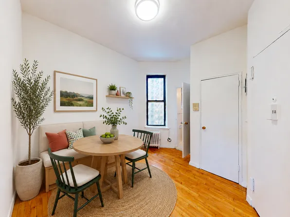 334 East 93rd Street image 1 of 9