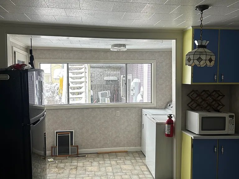 244 North St — Photo 3