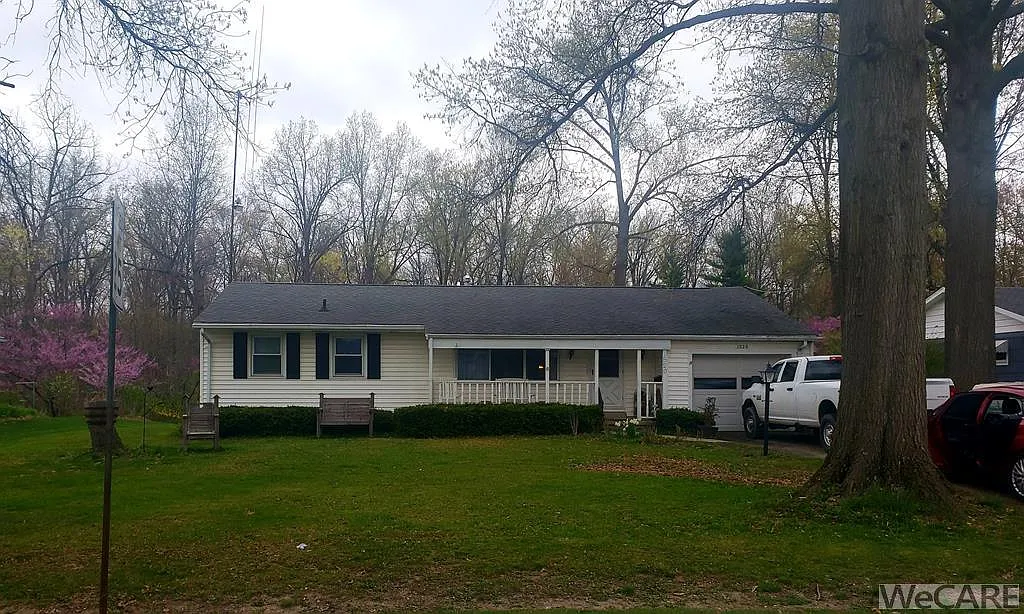 1520 Latham Ave photo 1