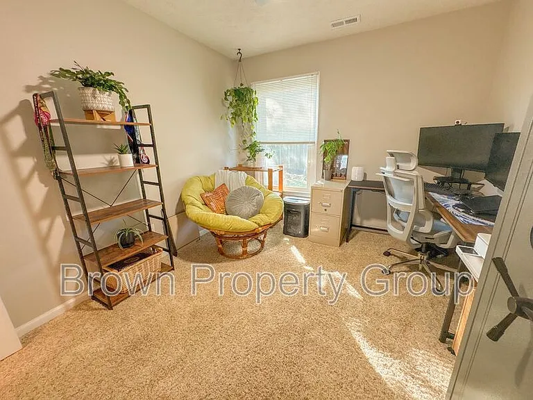 5813 Bacarro Pl — Photo 15