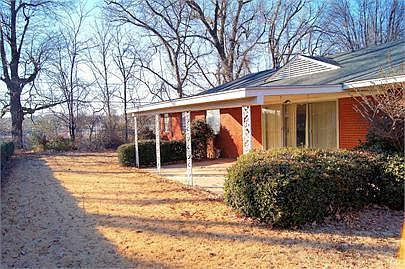 4th image of 4543 Craigmont Dr
