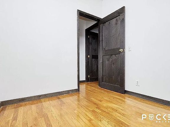 5th image of 520 E 14th St APT 34