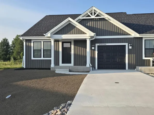 W219N16394 Jasmine COURT, Jackson, WI 53037