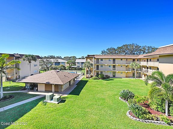 2nd image of 3210 N Harbor City Blvd APT 322
